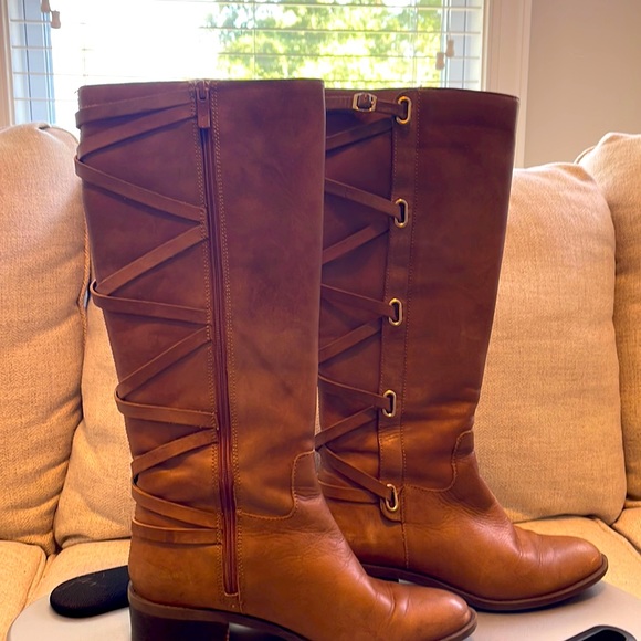 BCBGeneration Shoes - Size 7 BCBG leather knee high boots